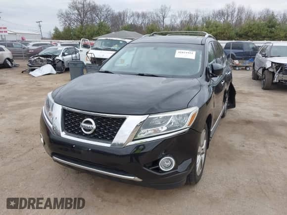 2016 Nissan Pathfinder Platinum with VIN 5N1AR2MM5GC634928, listed as a IAAI auction lot 41821951 with 113,186 mi miles and . Bid and sale history available at DreamBid. Image 2.