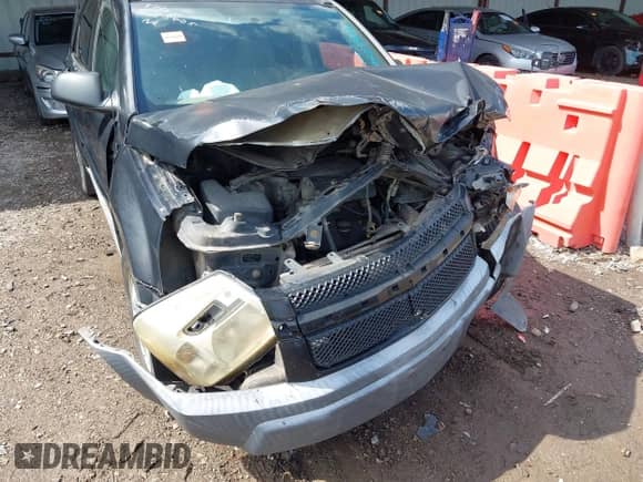 2005 Chevrolet Equinox LS with VIN 2CNDL13F656190864, listed as a IAAI auction lot 43273235 with 294,345 mi miles and . Bid and sale history available at DreamBid. Image 6.