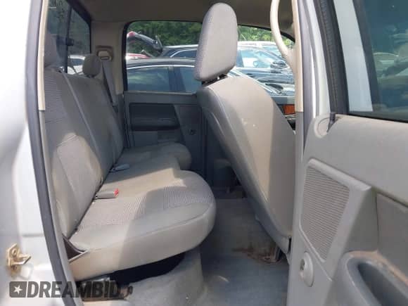 2006 Dodge 1500 Laramie с VIN 1D7HA18246S684811, выставлен на аукционе IAAI как лот 42728664 с пробегом Не указан миль и . История ставок и продаж доступна на DreamBid. Изображение 8.