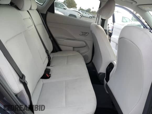2024 Hyundai Kona SEL с VIN KM8HBCAB4RU070441, выставлен на аукционе Copart как лот 80149564 с пробегом 19 477 миль миль и Списание • Salvage title. История ставок и продаж доступна на DreamBid. Изображение 11.