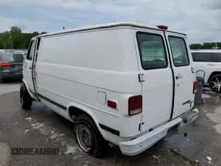 1995 Chevrolet Chevy Van с VIN 1GCEG25Z8SF247688, выставлен на аукционе Copart как лот 54061485 с пробегом 137 702 миль миль и Списание • Salvage title. История ставок и продаж доступна на DreamBid. Изображение 2.