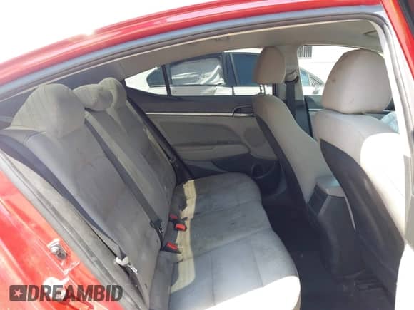 2018 Hyundai Elantra SEL с VIN 5NPD84LF2JH307207, выставлен на аукционе IAAI как лот 42732422 с пробегом 207 239 миль миль и . История ставок и продаж доступна на DreamBid. Изображение 8.