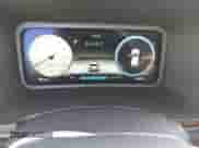 2023 Hyundai Kona SE z VIN KM8K23AG1PU191555, wystawiony jako Copart lot #72044765 z przebiegiem 74 009 mil mil oraz Nie do naprawy • Non repairable. Historia ofert i sprzedaży dostępna na DreamBid. Obrazek 9.