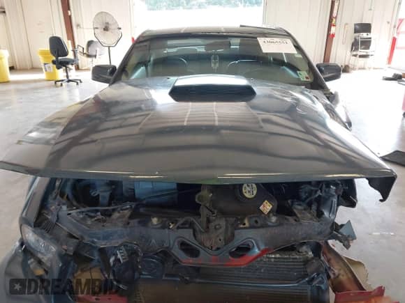 2007 Ford Mustang GT Deluxe z VIN 1ZVHT82H375269051, wystawiony jako IAAI lot #43065551 z przebiegiem 94 434 mil mil oraz . Historia ofert i sprzedaży dostępna na DreamBid. Obrazek 21.