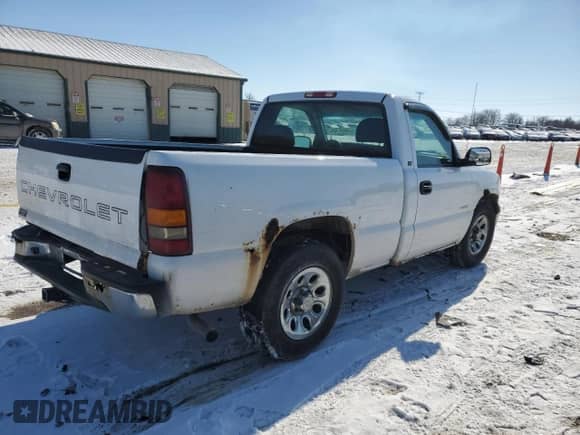 2002 Chevrolet Silverado 1500 с VIN 1GCEC14ZX2Z321070, выставлен на аукционе Copart как лот 45131765 с пробегом 86 616 миль миль и Списание • Salvage title. История ставок и продаж доступна на DreamBid. Изображение 3.