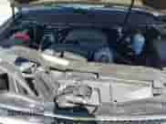 2009 Chevrolet Tahoe 2LT with VIN 1GNFC230X9R214759, listed as a IAAI auction lot 41879645 with 155,344 mi miles and . Bid and sale history available at DreamBid. Image 10.