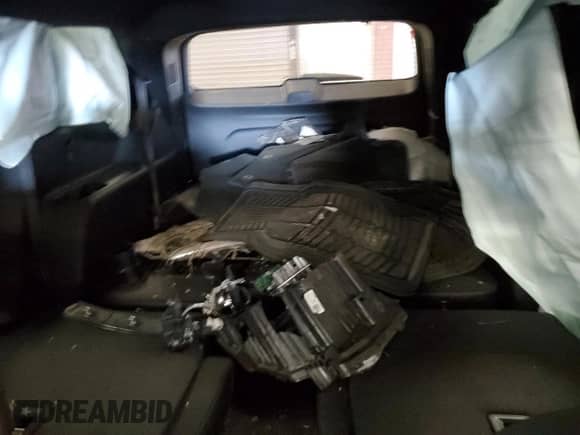 2023 Chevrolet Traverse High Country с VIN 1GNEVNKW3PJ275900, выставлен на аукционе Copart как лот 54211945 с пробегом Не указан миль и Списание • Salvage title. История ставок и продаж доступна на DreamBid. Изображение 10.