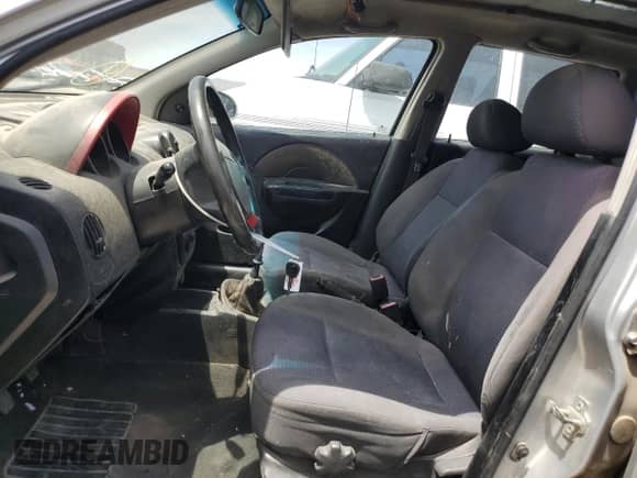 2008 Chevrolet Aveo LS z VIN KL1TD66668B113751, wystawiony jako Copart lot #60461654 z przebiegiem 165 892 mil mil oraz Szkoda całkowita • Salvage title. Historia ofert i sprzedaży dostępna na DreamBid. Obrazek 7.