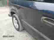 2003 Dodge Caravan SE z VIN 1D4GP25R13B244927, wystawiony jako IAAI lot #43105613 z przebiegiem 167 062 mil mil oraz . Historia ofert i sprzedaży dostępna na DreamBid. Obrazek 6.
