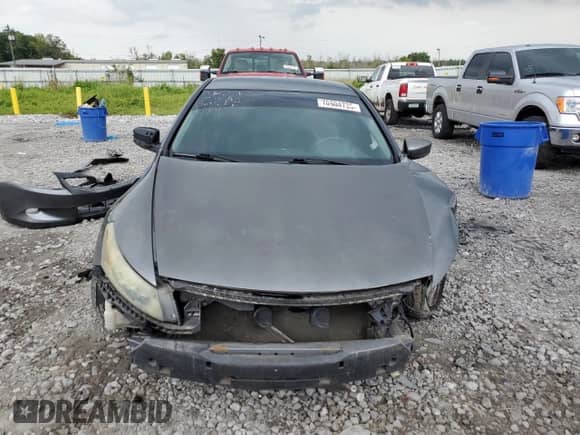 2010 Honda Accord LX-S with VIN 1HGCS1B38AA008073, listed as a Copart auction lot 70904735 with Not provided miles and Salvage title. Bid and sale history available at DreamBid. Image 5.