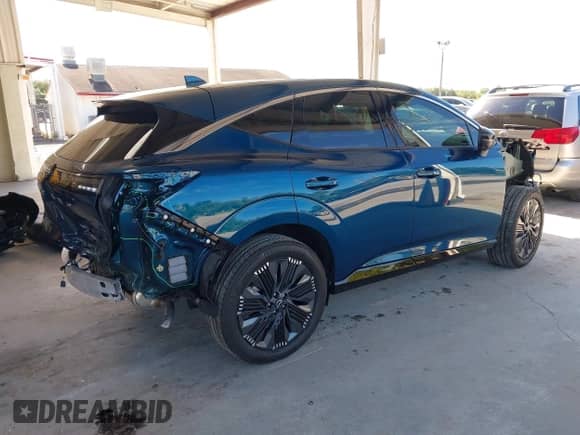 2025 Nissan Murano Platinum with VIN 5N1AZ3DT2SC112599, listed as a IAAI auction lot 42931843 with 3,340 mi miles and . Bid and sale history available at DreamBid. Image 4.