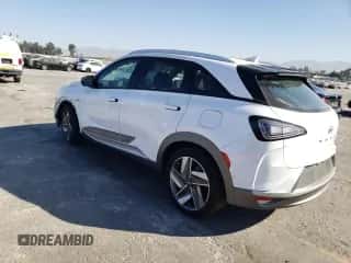 2022 Hyundai NEXO Limited with VIN KM8J84A65NU026354, listed as a Copart auction lot 63148383 with 14,279 mi miles and . Bid and sale history available at DreamBid. Image 2.