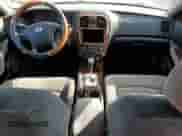 2004 Hyundai Sonata GLS z VIN KMHWF35H64A952215, wystawiony jako Copart lot #76305144 z przebiegiem 125 166 mil mil oraz Szkoda całkowita • Salvage title. Historia ofert i sprzedaży dostępna na DreamBid. Obrazek 8.