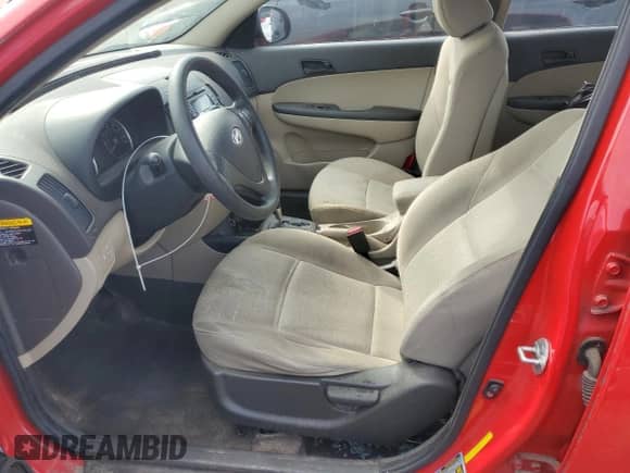 2012 Hyundai Elantra GLS z VIN KMHDB8AE8CU128094, wystawiony jako Copart lot #81259805 z przebiegiem 148 151 mil mil oraz Szkoda całkowita • Salvage title. Historia ofert i sprzedaży dostępna na DreamBid. Obrazek 7.