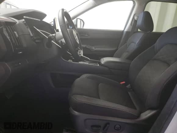 2023 Nissan Pathfinder SV с VIN 5N1DR3BA1PC239883, выставлен на аукционе Copart как лот 45992735 с пробегом 61 791 миль миль и Чистый • Clean title. История ставок и продаж доступна на DreamBid. Изображение 7.