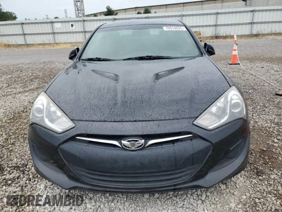 2013 Hyundai Genesis Coupe 2.0T with VIN KMHHT6KD6DU100997, listed as a Copart auction lot 70918025 with 193,308 mi miles and Clean title. Bid and sale history available at DreamBid. Image 5.