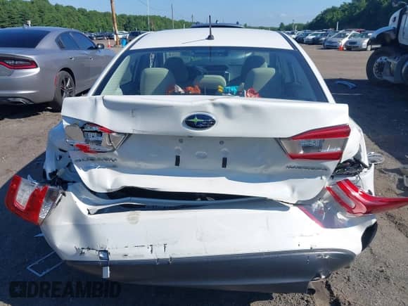 2019 Subaru Impreza z VIN 4S3GKAB61K3605145, wystawiony jako IAAI lot #42607535 z przebiegiem 9 164 mil mil oraz . Historia ofert i sprzedaży dostępna na DreamBid. Obrazek 15.