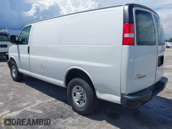 2018 Chevrolet Express Cargo с VIN 1GCWGAFP6J1304221, выставлен на аукционе IAAI как лот 43060353 с пробегом 204 808 миль миль и . История ставок и продаж доступна на DreamBid. Изображение 3.