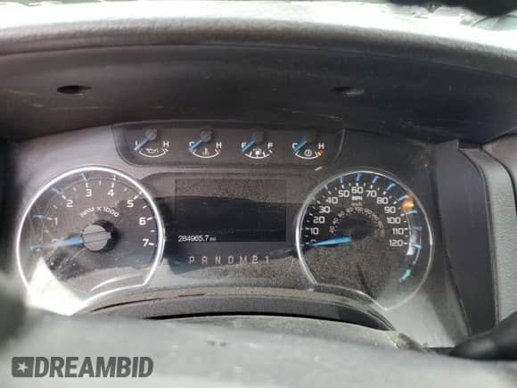 2013 Ford F-150 XL с VIN 1FTFX1ET9DFB15343, выставлен на аукционе Copart как лот 58551955 с пробегом 284 965 миль миль и Списание • Salvage title. История ставок и продаж доступна на DreamBid. Изображение 9.