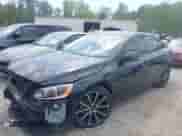 2017 Volvo S60 Dynamic с VIN YV126MFL8H2425928, выставлен на аукционе IAAI как лот 41994829 с пробегом 74 040 миль миль и . История ставок и продаж доступна на DreamBid. Изображение 17.