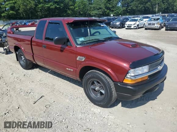 2002 Chevrolet S-10 LS с VIN 1GCCS195228208493, выставлен на аукционе Copart как лот 67986255 с пробегом 223 906 миль миль и Чистый • Clean title. История ставок и продаж доступна на DreamBid. Изображение 4.