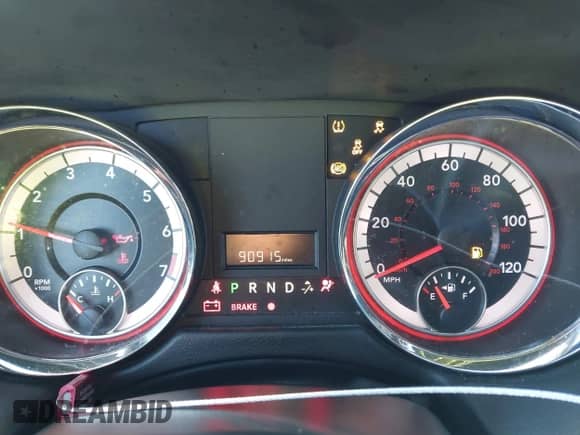 2020 Dodge Grand Caravan SXT with VIN 2C4RDGCG6LR153148, listed as a IAAI auction lot 43453578 with 90,915 mi miles and . Bid and sale history available at DreamBid. Image 7.