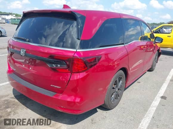 2023 Honda Odyssey Sport z VIN 5FNRL6H7XPB038432, wystawiony jako IAAI lot #42668748 z przebiegiem 28 642 mil mil oraz . Historia ofert i sprzedaży dostępna na DreamBid. Obrazek 4.