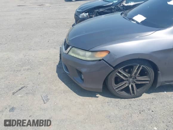 2015 Honda Accord EX-L z VIN 1HGCT2B81FA008177, wystawiony jako IAAI lot #42482248 z przebiegiem 163 226 mil mil oraz . Historia ofert i sprzedaży dostępna na DreamBid. Obrazek 6.