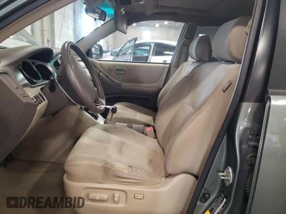 2004 Toyota Highlander Limited with VIN JTEEP21A540065738, listed as a Copart auction lot 64961445 with 199,478 mi miles and Salvage title. Bid and sale history available at DreamBid. Image 7.