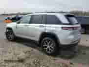 2025 Jeep Grand Cherokee Limited с VIN 1C4RJHBG0SC300071, выставлен на аукционе Copart как лот 53608085 с пробегом Не указан миль и Списание • Salvage title. История ставок и продаж доступна на DreamBid. Изображение 2.
