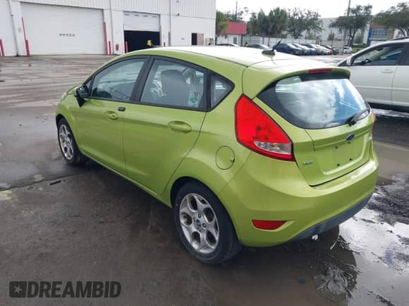 2011 Ford Fiesta SES с VIN 3FADP4FJ1BM103728, выставлен на аукционе IAAI как лот 43371722 с пробегом 120 729 миль миль и . История ставок и продаж доступна на DreamBid. Изображение 3.