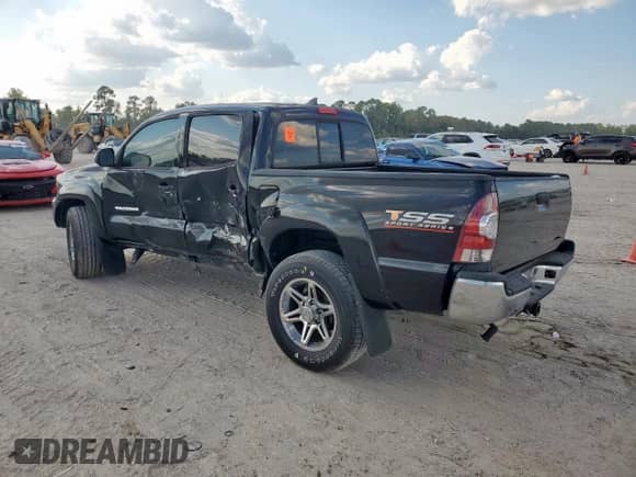 2014 Toyota Tacoma PreRunner с VIN 3TMJU4GN5EM163202, выставлен на аукционе Copart как лот 81628565 с пробегом 136 197 миль миль и Списание • Salvage title. История ставок и продаж доступна на DreamBid. Изображение 2.
