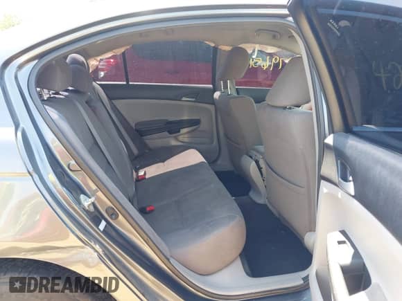 2012 Honda Accord LX Premium с VIN 1HGCP2F48CA111751, выставлен на аукционе IAAI как лот 42796512 с пробегом 137 477 миль миль и . История ставок и продаж доступна на DreamBid. Изображение 8.