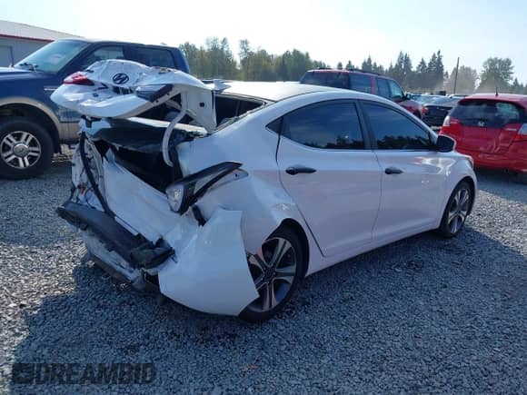 2015 Hyundai Elantra Sport с VIN KMHDH4AH3FU321291, выставлен на аукционе IAAI как лот 43076558 с пробегом 54 529 миль миль и . История ставок и продаж доступна на DreamBid. Изображение 4.