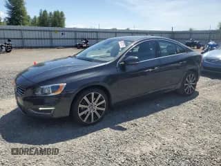 2015 Volvo S60 T5 Drive-E Platinum с VIN YV126MFM2F1352356, выставлен на аукционе Copart как лот 59677375 с пробегом 83 482 миль миль и Списание • Salvage title. История ставок и продаж доступна на DreamBid. Изображение 1.
