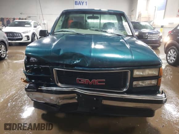 1998 GMC Sierra 1500 z VIN 1GTEC14W2WZ553870, wystawiony jako Copart lot #44946915 z przebiegiem 292 086 mil mil oraz Szkoda całkowita • Salvage title. Historia ofert i sprzedaży dostępna na DreamBid. Obrazek 5.