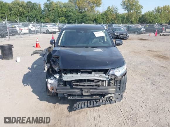 2020 Mitsubishi Outlander ES с VIN JA4AZ3A36LZ028898, выставлен на аукционе IAAI как лот 43184230 с пробегом 125 998 миль миль и . История ставок и продаж доступна на DreamBid. Изображение 13.