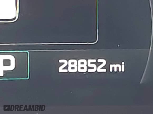 2016 Kia Sorento SX z VIN 5XYPK4A59GG183705, wystawiony jako IAAI lot #42187152 z przebiegiem 28 852 mil mil oraz . Historia ofert i sprzedaży dostępna na DreamBid. Obrazek 15.