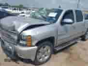 2011 Chevrolet Silverado 1500 LT с VIN 3GCPCSE01BG125517, выставлен на аукционе IAAI как лот 43245098 с пробегом 314 152 миль миль и . История ставок и продаж доступна на DreamBid. Изображение 2.