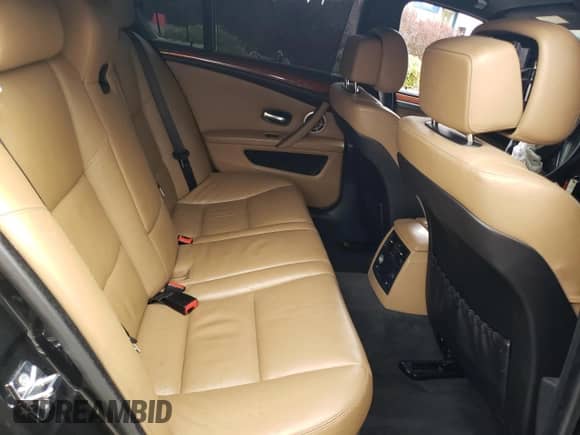 2008 BMW 5 Series M5 с VIN WBSNB93548CX09643, выставлен на аукционе Copart как лот 83785065 с пробегом Не указан миль и На запчасти • Non repairable. История ставок и продаж доступна на DreamBid. Изображение 10.