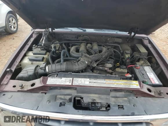 2001 Ford Explorer with VIN 1FMZU75E41ZA10287, listed as a Copart auction lot 59129875 with 229,359 mi miles and Salvage title. Bid and sale history available at DreamBid. Image 12.