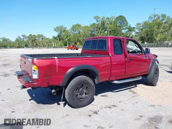 2004 Toyota Tacoma PreRunner с VIN 5TESN92N34Z327697, выставлен на аукционе IAAI как лот 41699027 с пробегом 196 592 миль миль и . История ставок и продаж доступна на DreamBid. Изображение 4.