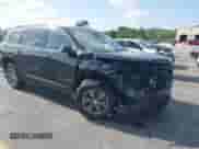 2025 Chevrolet Traverse AWD LT z VIN 1GNEVGRS7SJ165147, wystawiony jako IAAI lot #42458917 z przebiegiem 6 980 mil mil oraz . Historia ofert i sprzedaży dostępna na DreamBid. Obrazek 1.