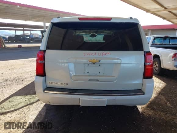 2015 Chevrolet Suburban LTZ z VIN 1GNSKKKCXFR729558, wystawiony jako IAAI lot #43487566 z przebiegiem 109 722 mil mil oraz . Historia ofert i sprzedaży dostępna na DreamBid. Obrazek 16.
