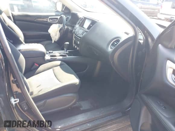 2018 Nissan Pathfinder SL with VIN 5N1DR2MM1JC648202, listed as a IAAI auction lot 43121144 with 109,024 mi miles and . Bid and sale history available at DreamBid. Image 5.