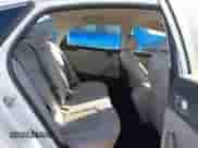 2017 Hyundai Sonata SE z VIN 5NPE24AF5HH522387, wystawiony jako IAAI lot #43575782 z przebiegiem 120 460 mil mil oraz . Historia ofert i sprzedaży dostępna na DreamBid. Obrazek 8.