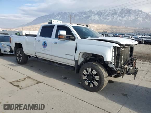 2016 Chevrolet Silverado 3500HD LTZ с VIN 1GC4K0C87GF179612, выставлен на аукционе Copart как лот 89151015 с пробегом 145 166 миль миль и Списание • Salvage title. История ставок и продаж доступна на DreamBid. Изображение 4.