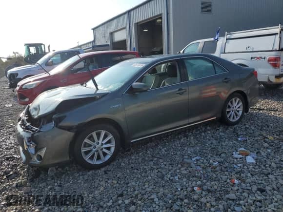 2013 Toyota Camry XLE with VIN 4T1BD1FK9DU075026, listed as a Copart auction lot 57574935 with 216,440 mi miles and Clean title. Bid and sale history available at DreamBid. Image 1.