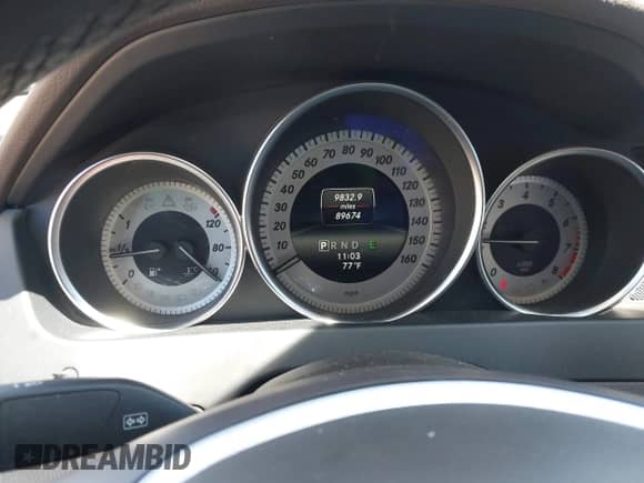 2014 Mercedes-Benz C 250 Sport с VIN WDDGF4HB3EG241520, выставлен на аукционе IAAI как лот 43016977 с пробегом 89 674 миль миль и . История ставок и продаж доступна на DreamBid. Изображение 7.
