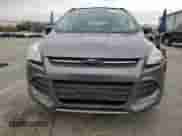 2014 Ford Escape SE z VIN 1FMCU0G91EUC37646, wystawiony jako Copart lot #48770315 z przebiegiem 104 137 mil mil oraz Szkoda całkowita • Salvage title. Historia ofert i sprzedaży dostępna na DreamBid. Obrazek 5.